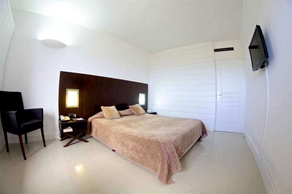 Hotel Le Saint Denis Zimmer foto